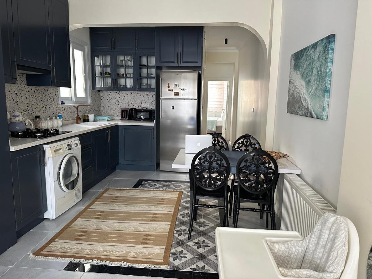 Center Of City In Besiktas 2 Plus 1 With 2 Bathroom And 3 Air Conditioner Истанбул Екстериор снимка